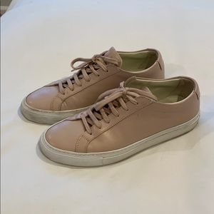 Common Projects Blush size 37